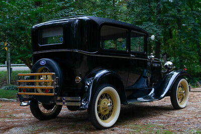 Ford-Model-A-Coupe-1930-7