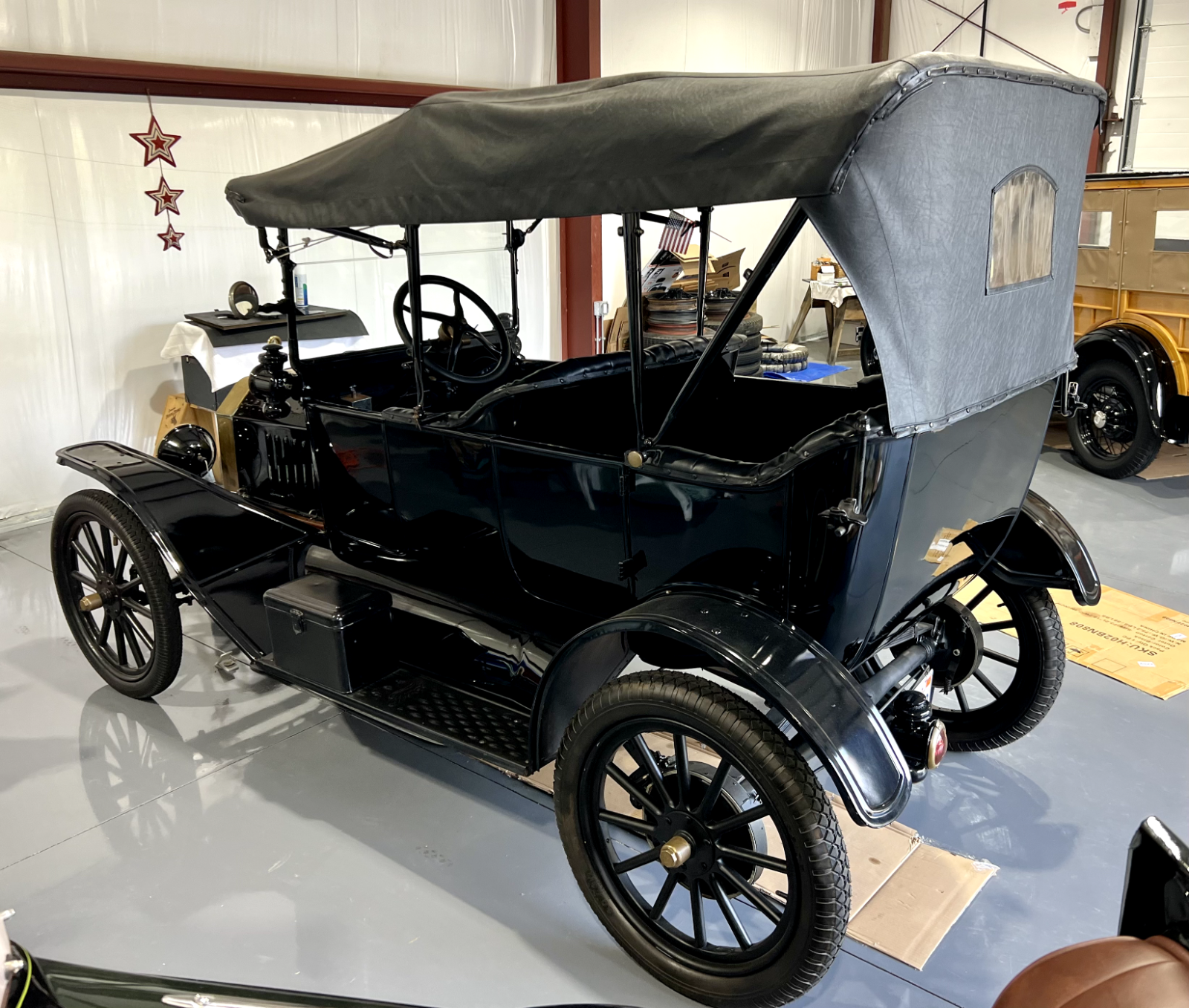 Ford-Model-T-1915-31