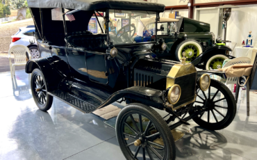 Ford-Model-T-1915