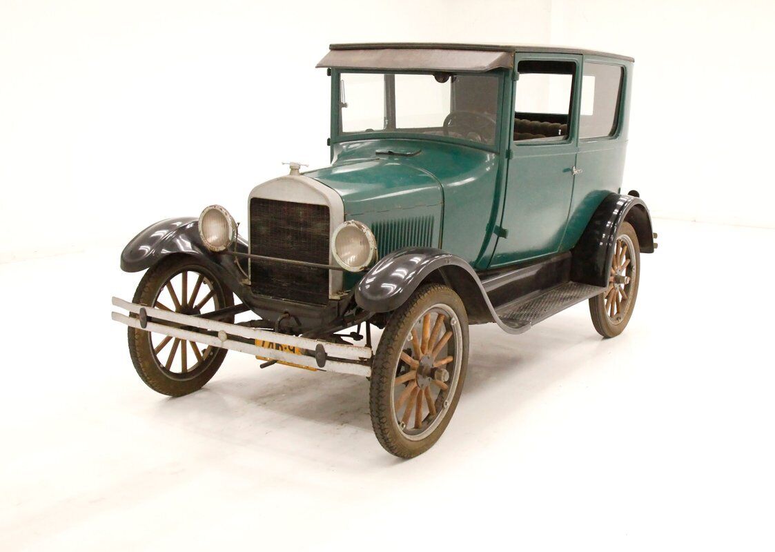 Ford-Model-T-Berline-1926