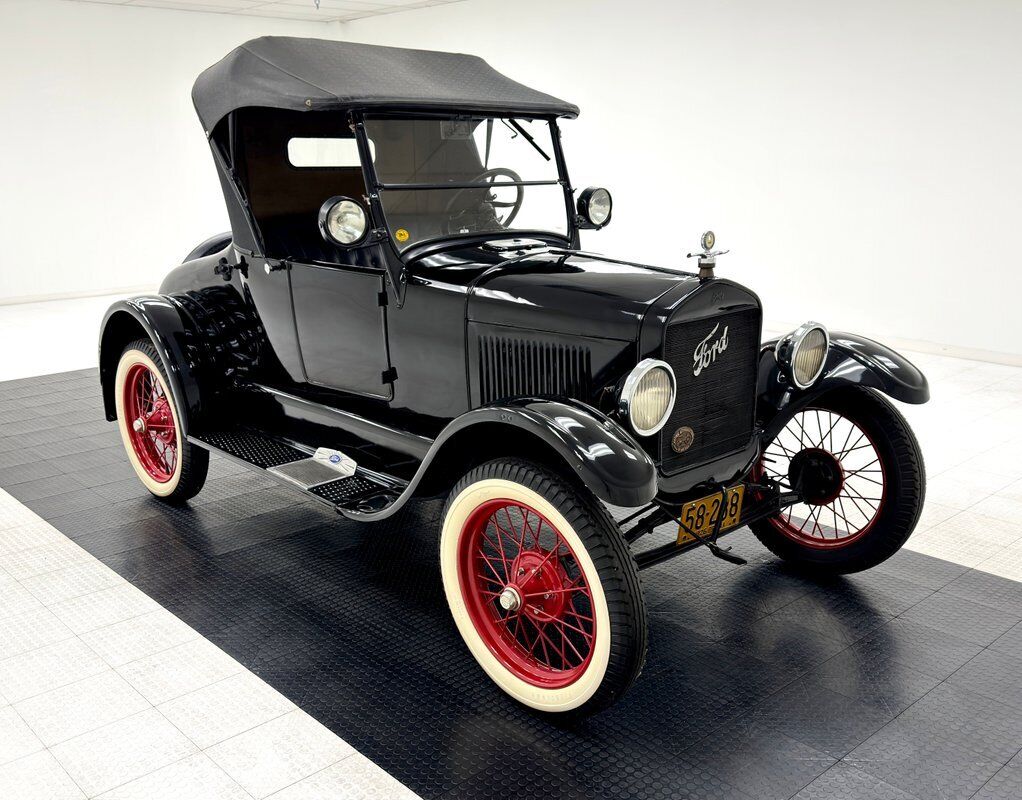 Ford-Model-T-Cabriolet-1926-6