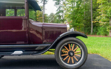 Ford-Model-T-Coupe-1927-10