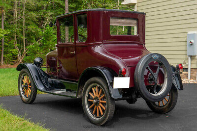 Ford-Model-T-Coupe-1927-5