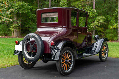 Ford-Model-T-Coupe-1927-7