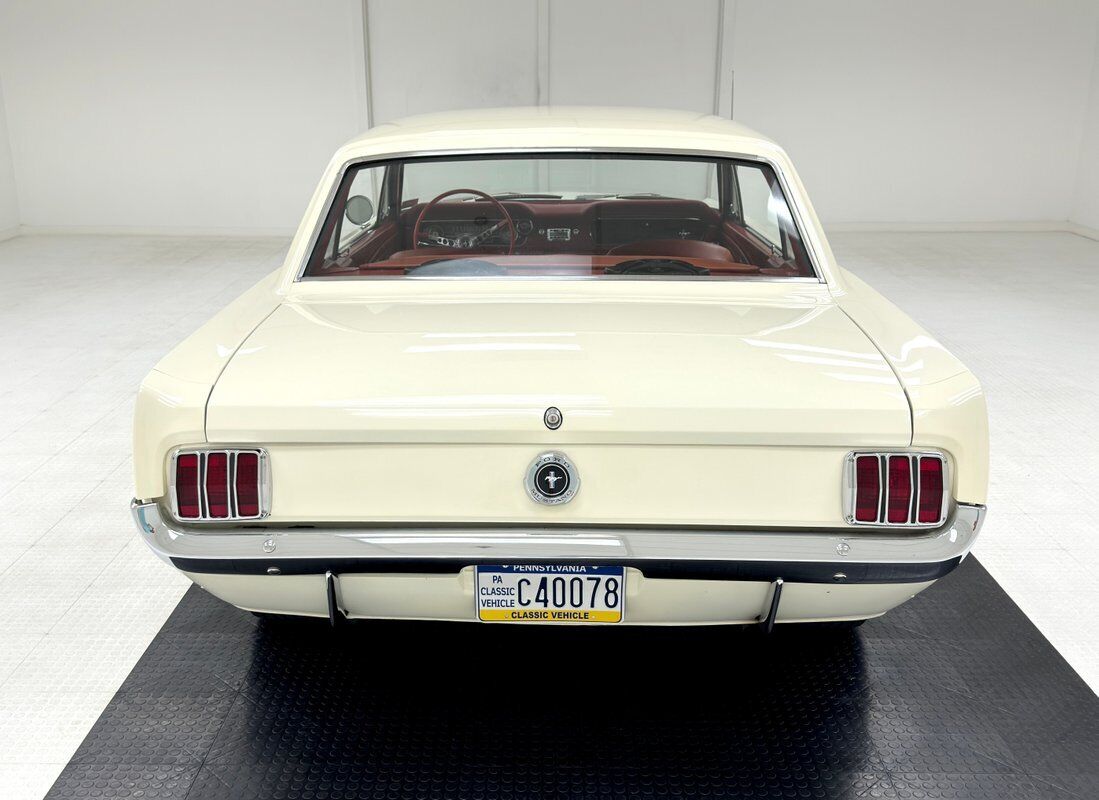 Ford-Mustang-1964-3