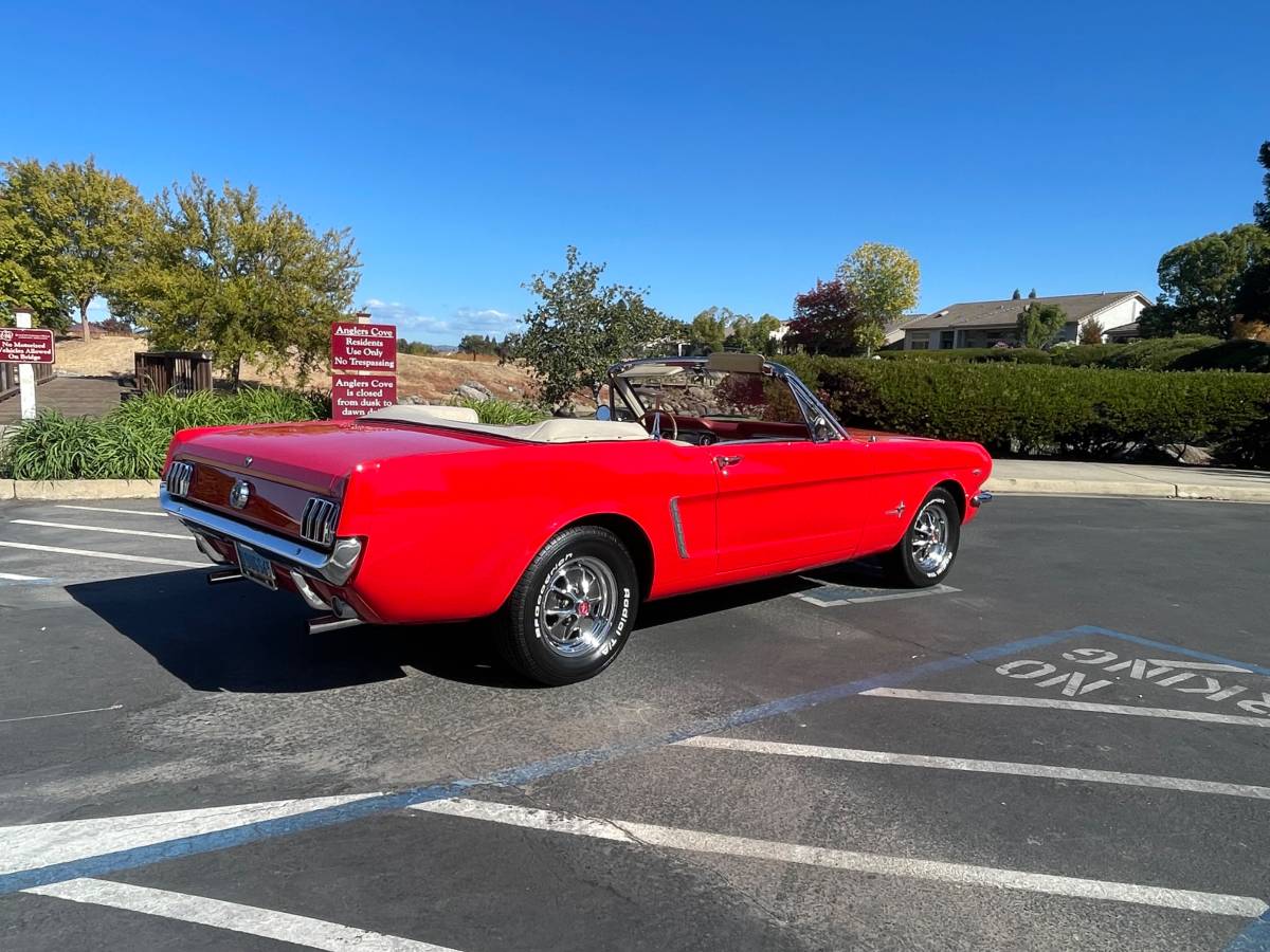 Ford-Mustang-1965-2