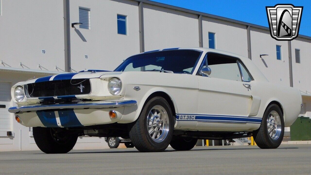 Ford-Mustang-1965-3