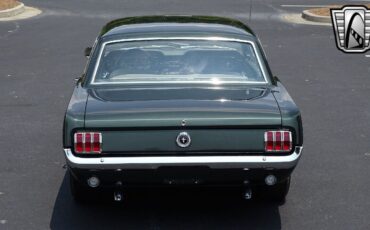 Ford-Mustang-1965-4