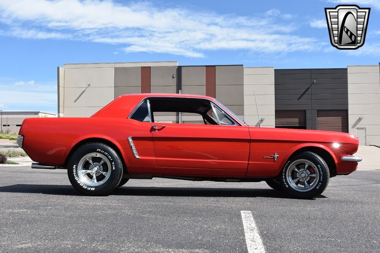 Ford-Mustang-1965-7