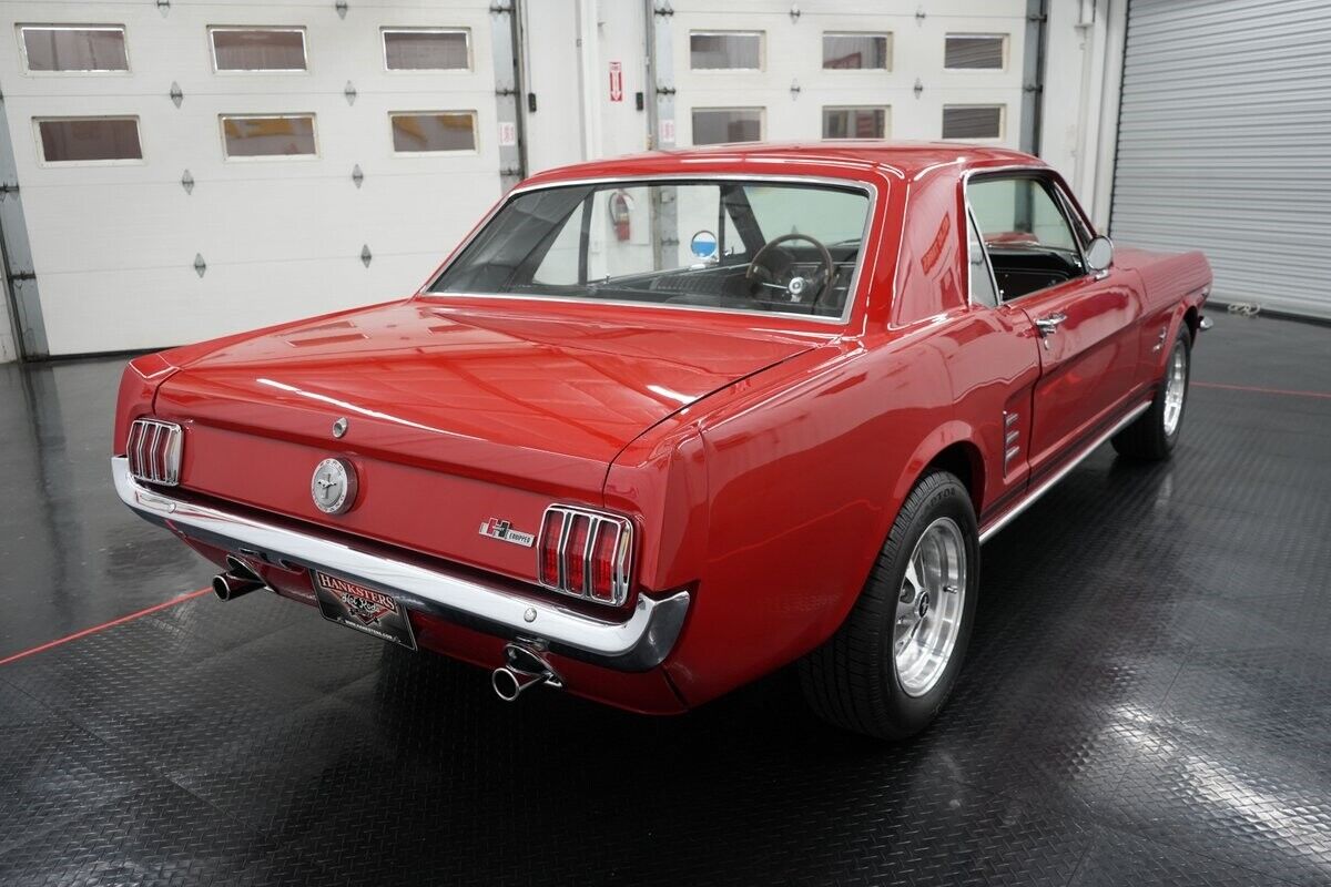 Ford-Mustang-1966-15