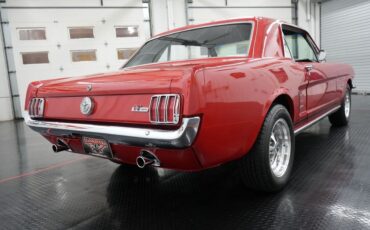 Ford-Mustang-1966-16