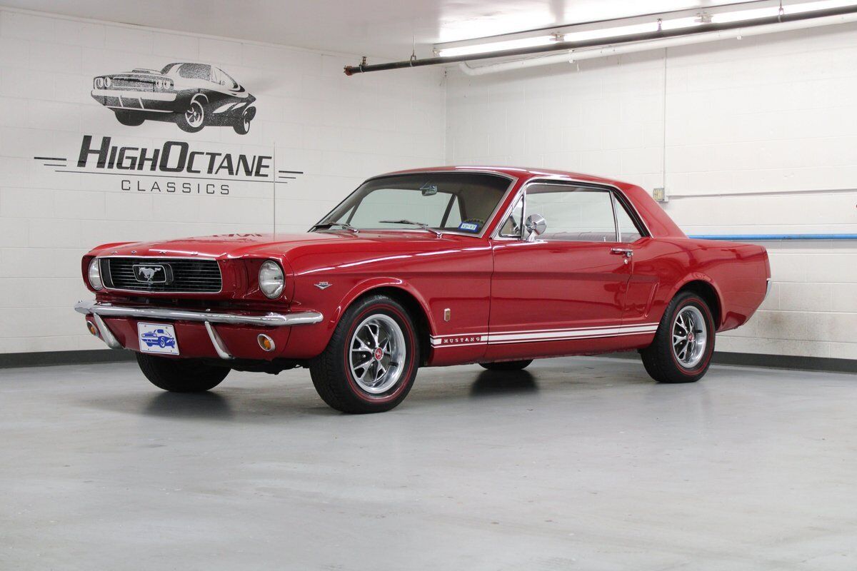 Ford-Mustang-1966-2