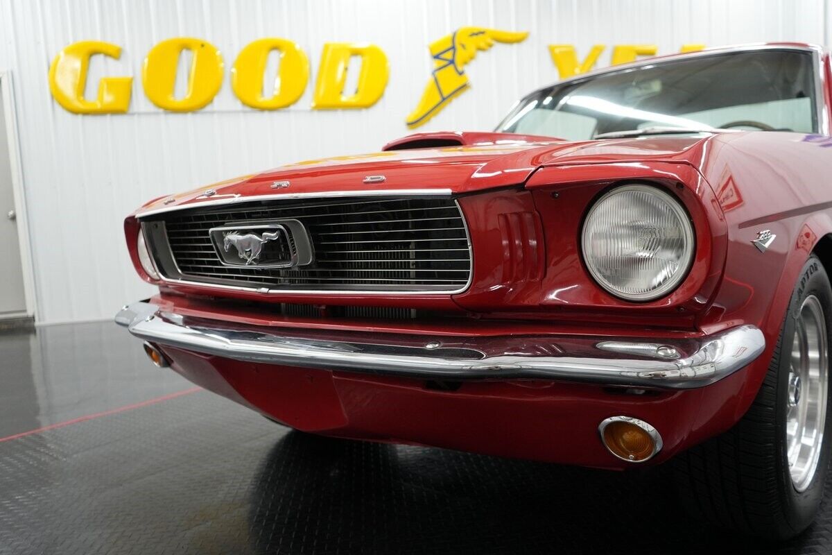 Ford-Mustang-1966-29