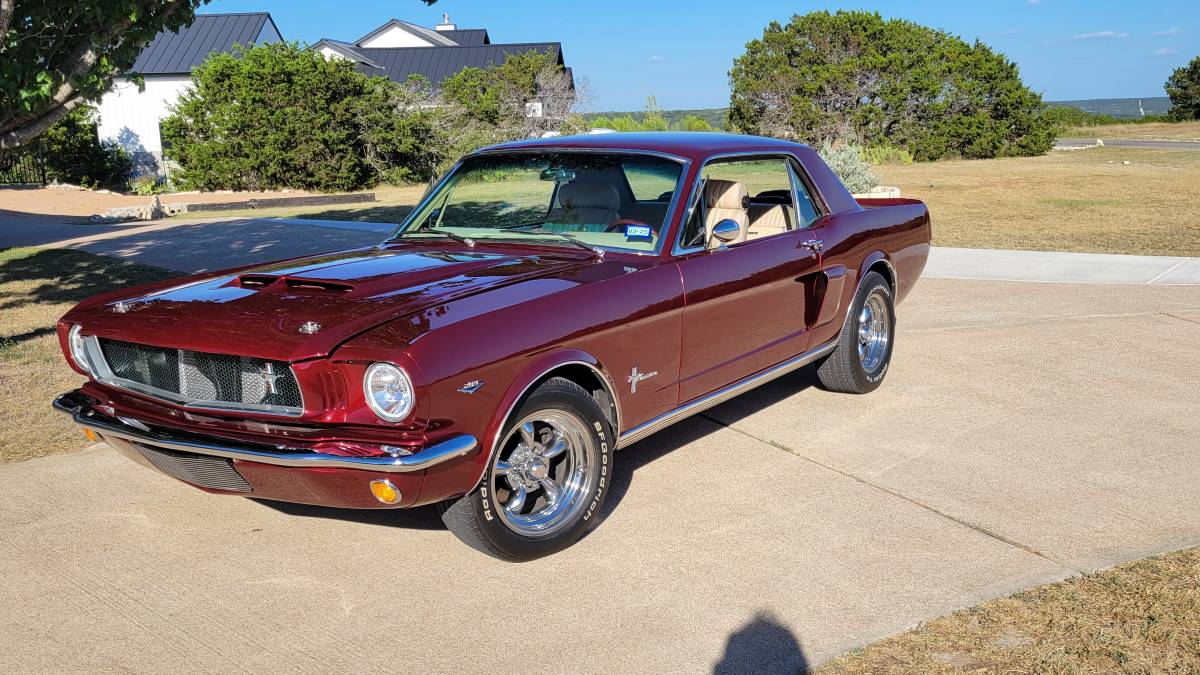 Ford-Mustang-1966-3