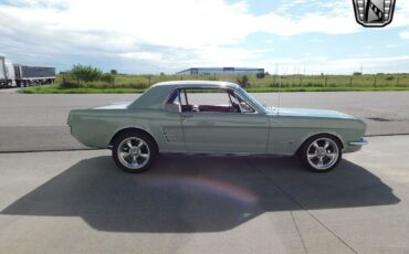 Ford-Mustang-1966-3