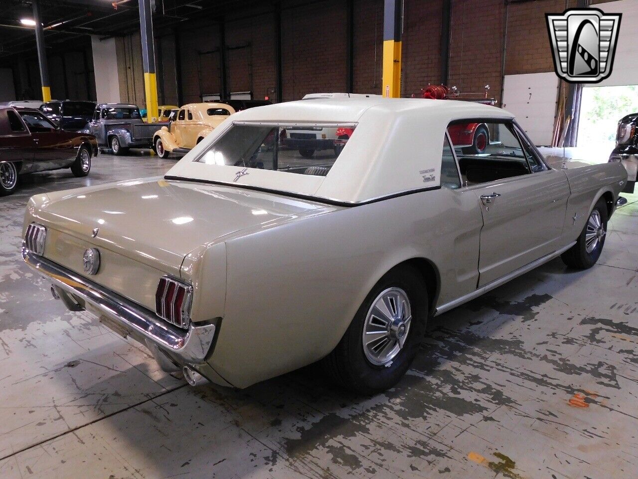 Ford-Mustang-1966-4