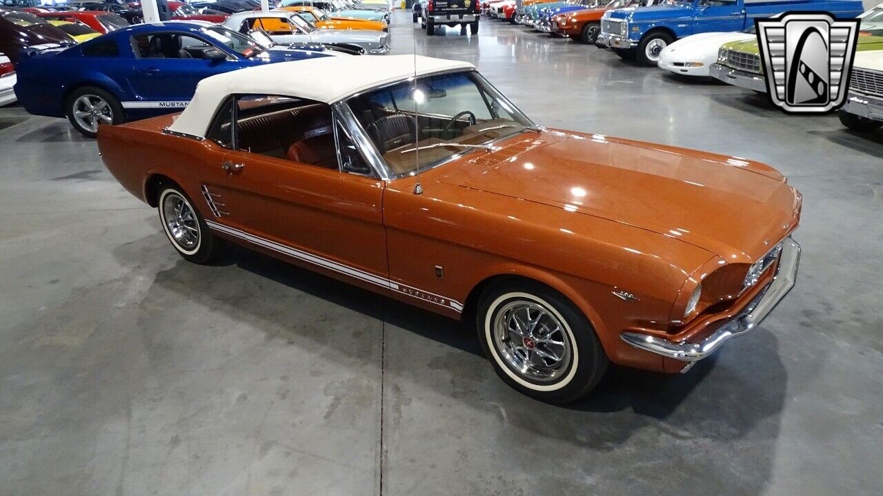 Ford-Mustang-1966-4