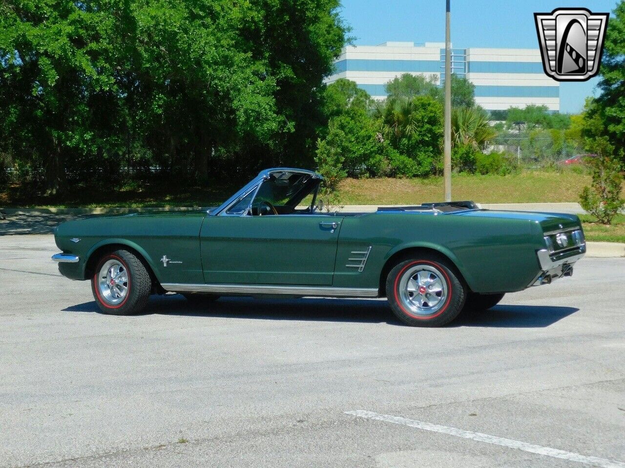 Ford-Mustang-1966-4