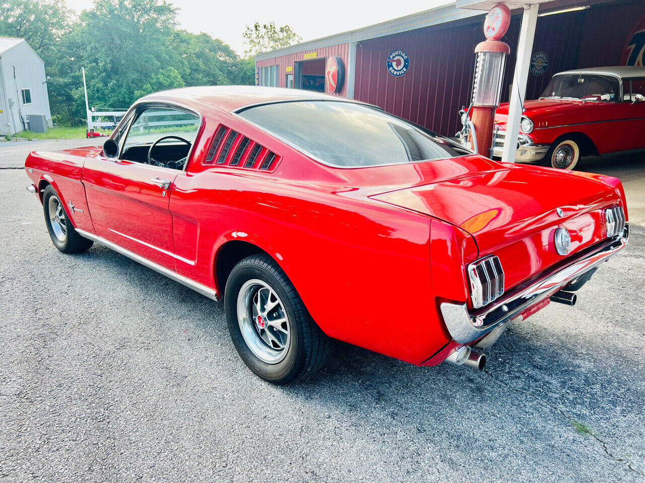 Ford-Mustang-1966-4