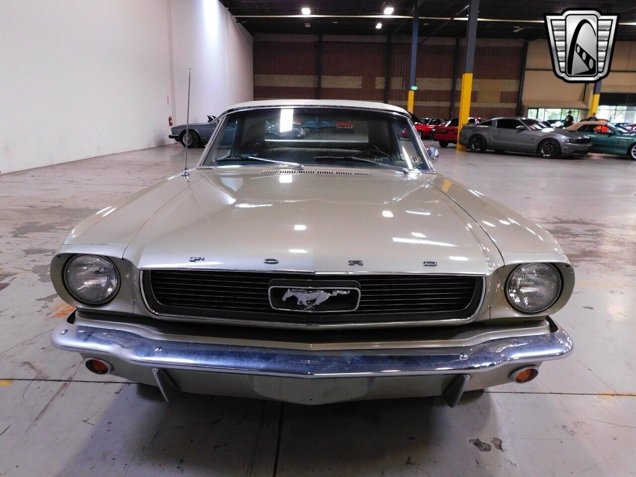 Ford-Mustang-1966-6