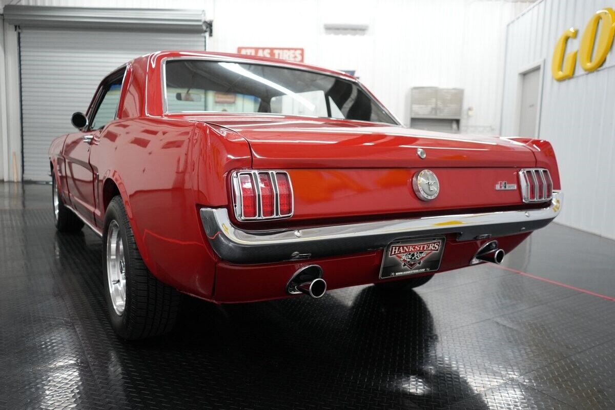 Ford-Mustang-1966-7