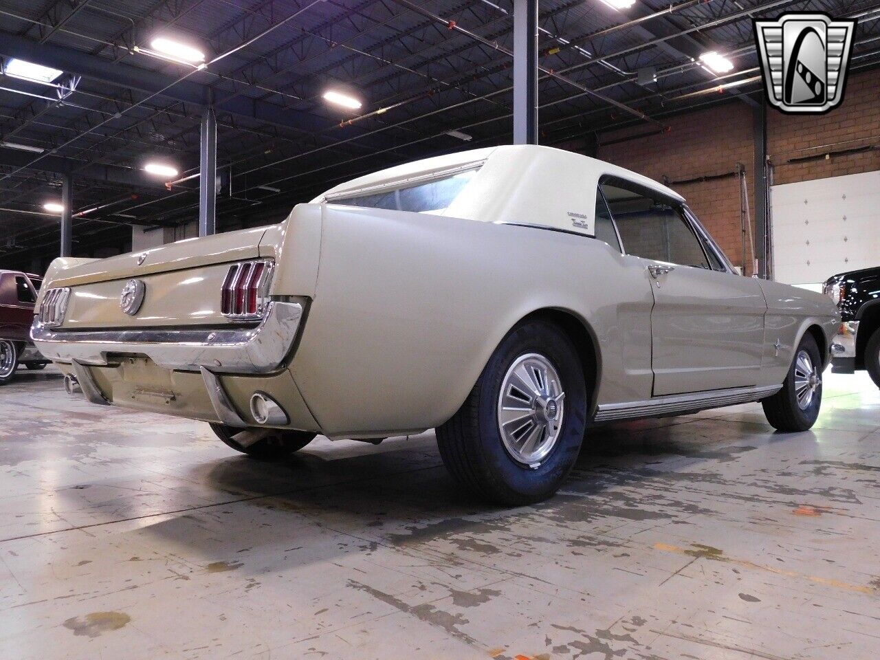 Ford-Mustang-1966-8