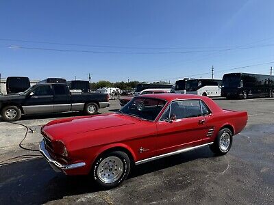 Ford-Mustang-1966-8