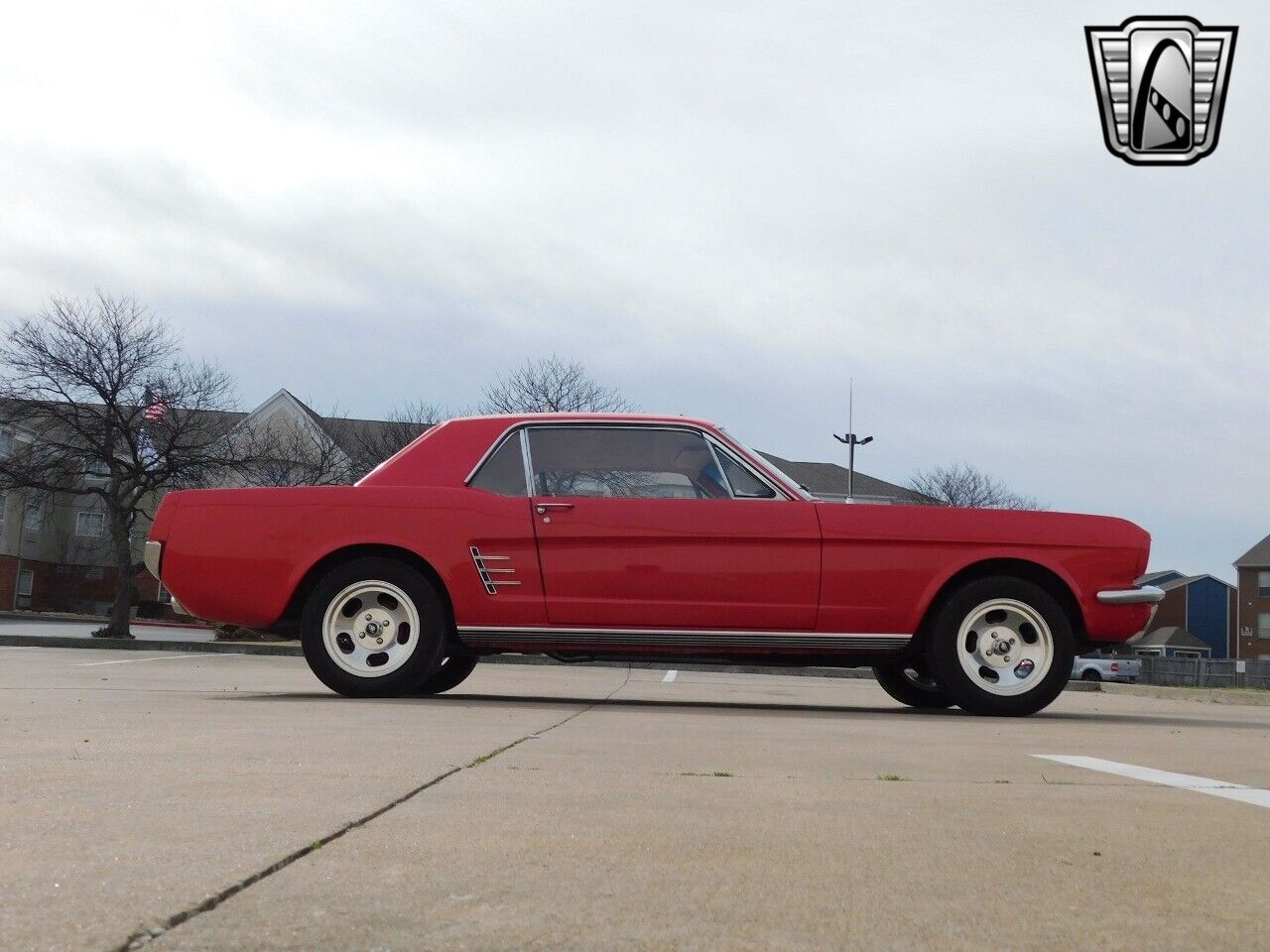 Ford-Mustang-1966-9