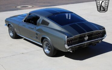 Ford-Mustang-1967-9