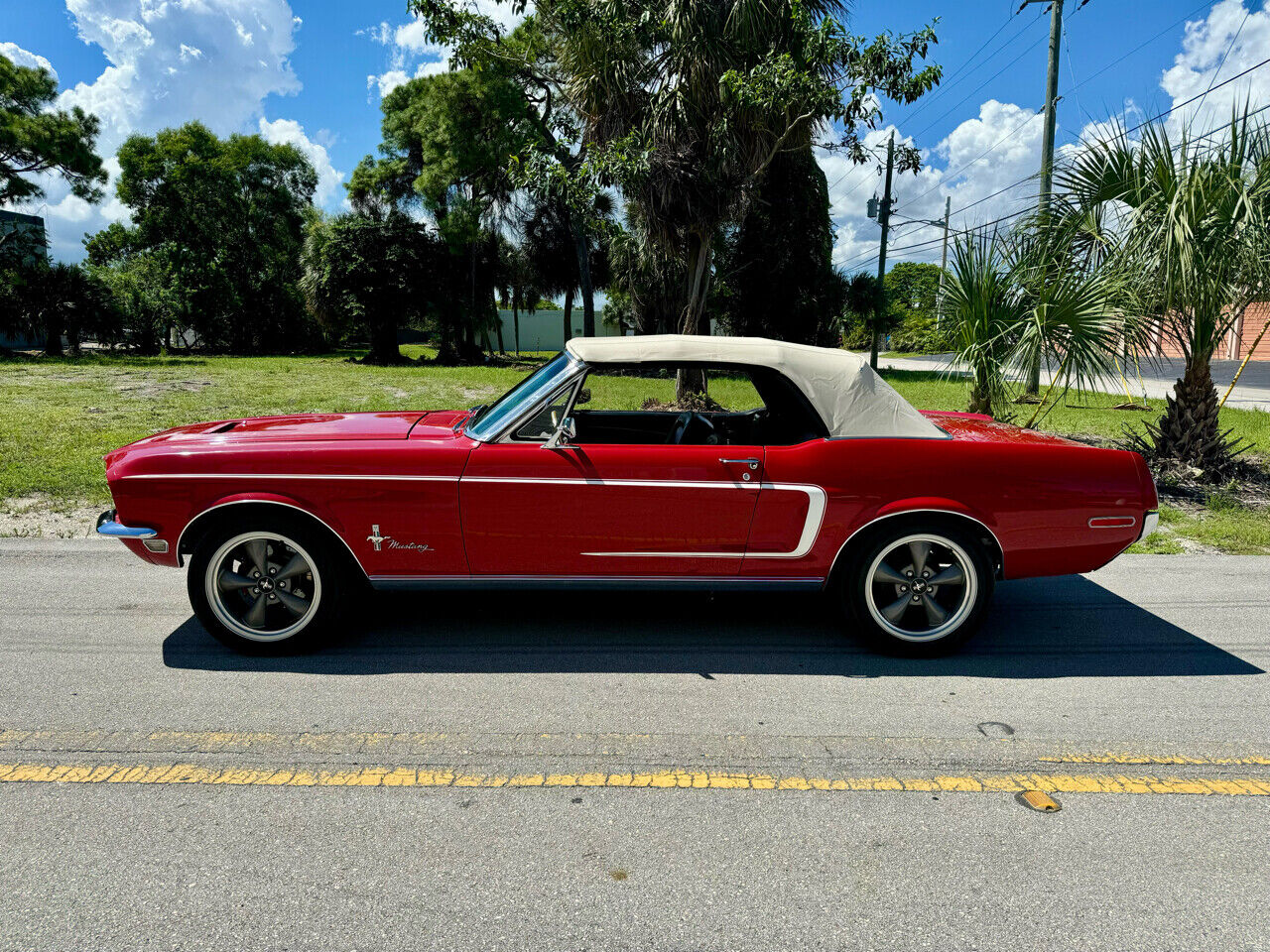 Ford-Mustang-1968-1