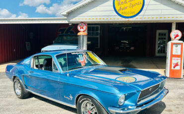 Ford-Mustang-1968-1