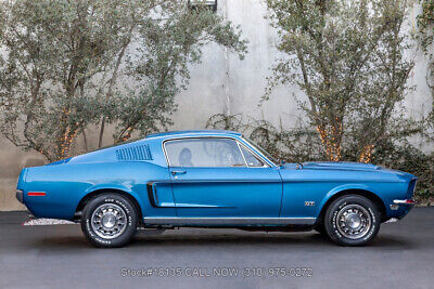 Ford-Mustang-1968-3