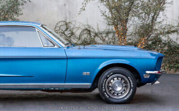 Ford-Mustang-1968-9