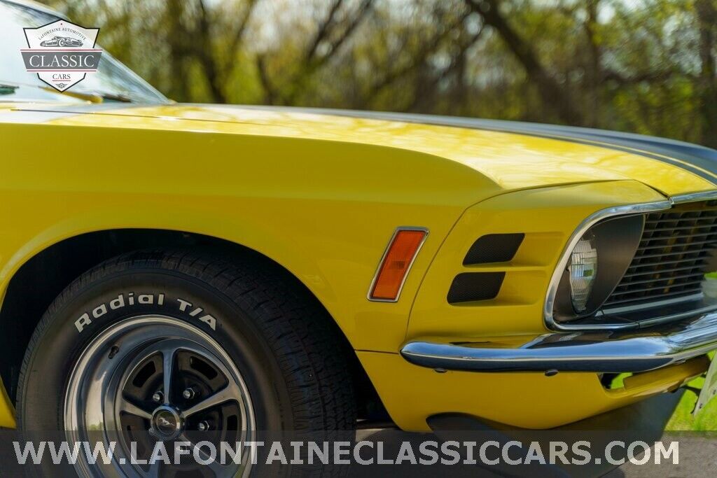 Ford-Mustang-1970-12