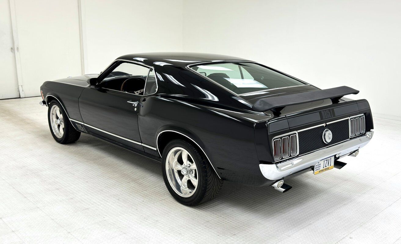 Ford-Mustang-1970-2