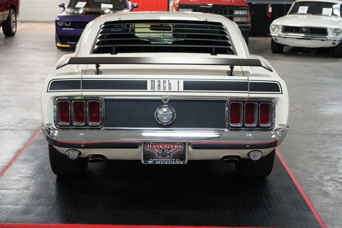 Ford-Mustang-1970-4