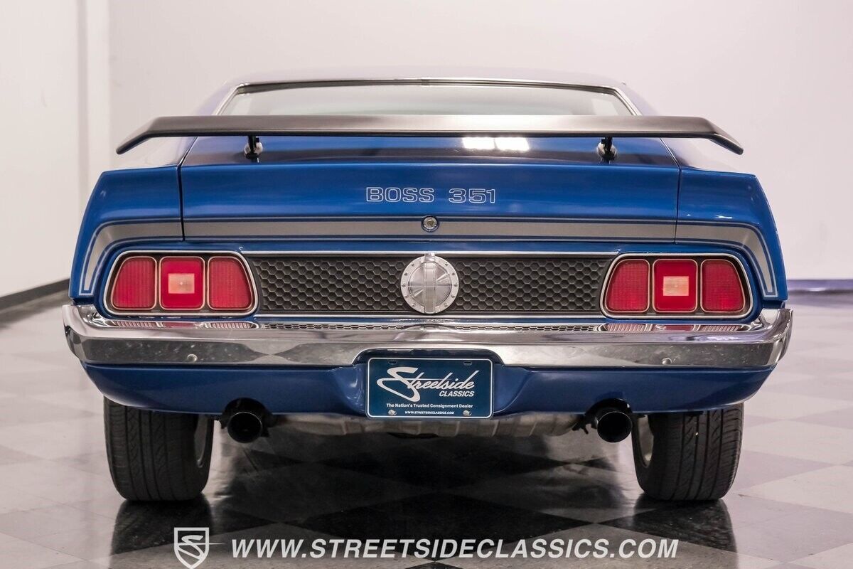 Ford-Mustang-1971-10