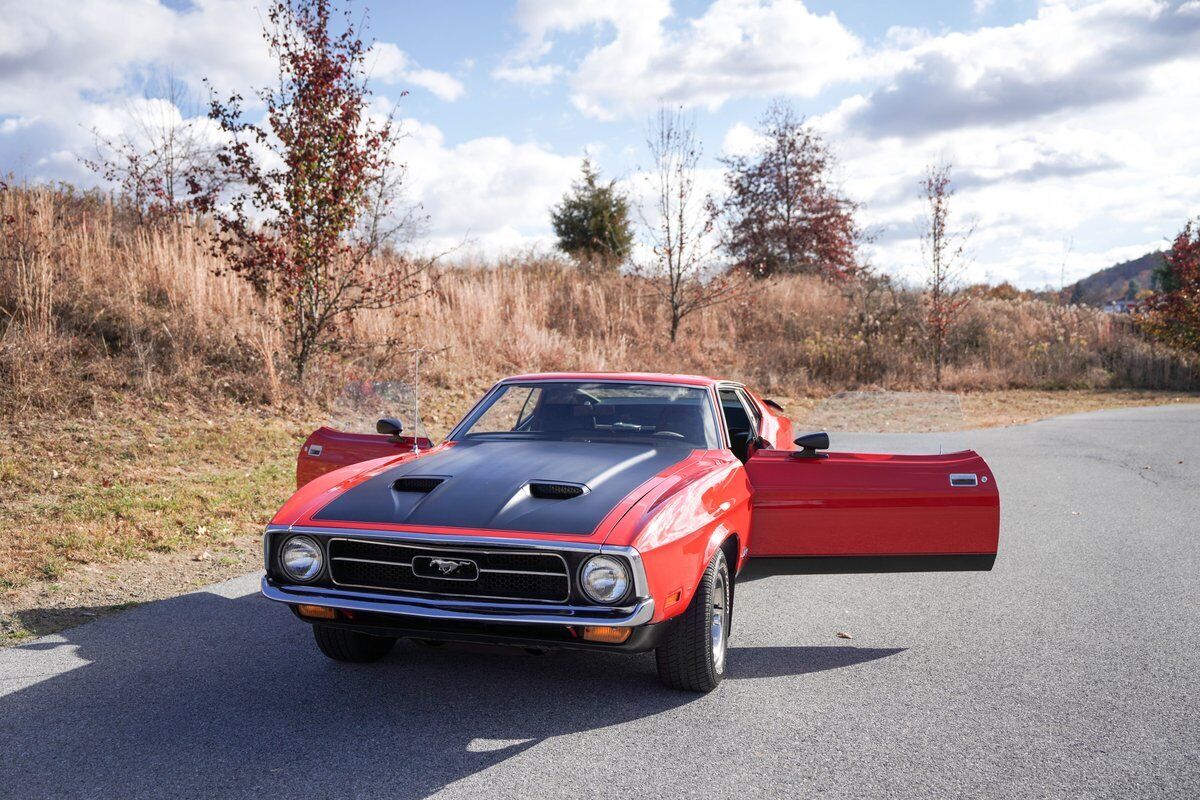 Ford-Mustang-1971-38