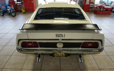 Ford-Mustang-1971-6