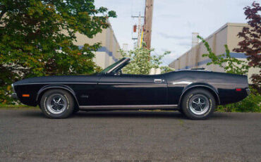 Ford-Mustang-1972-2