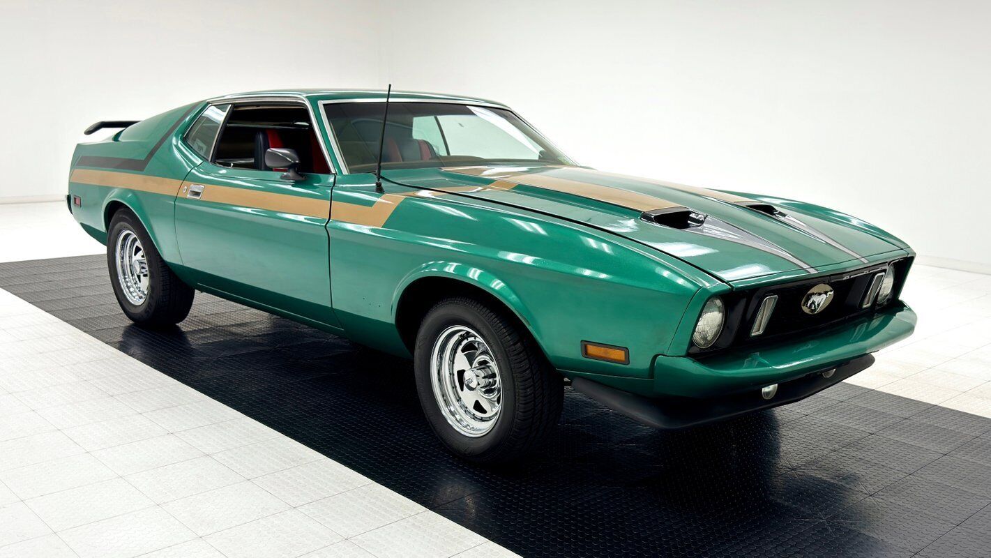 Ford-Mustang-1973-6