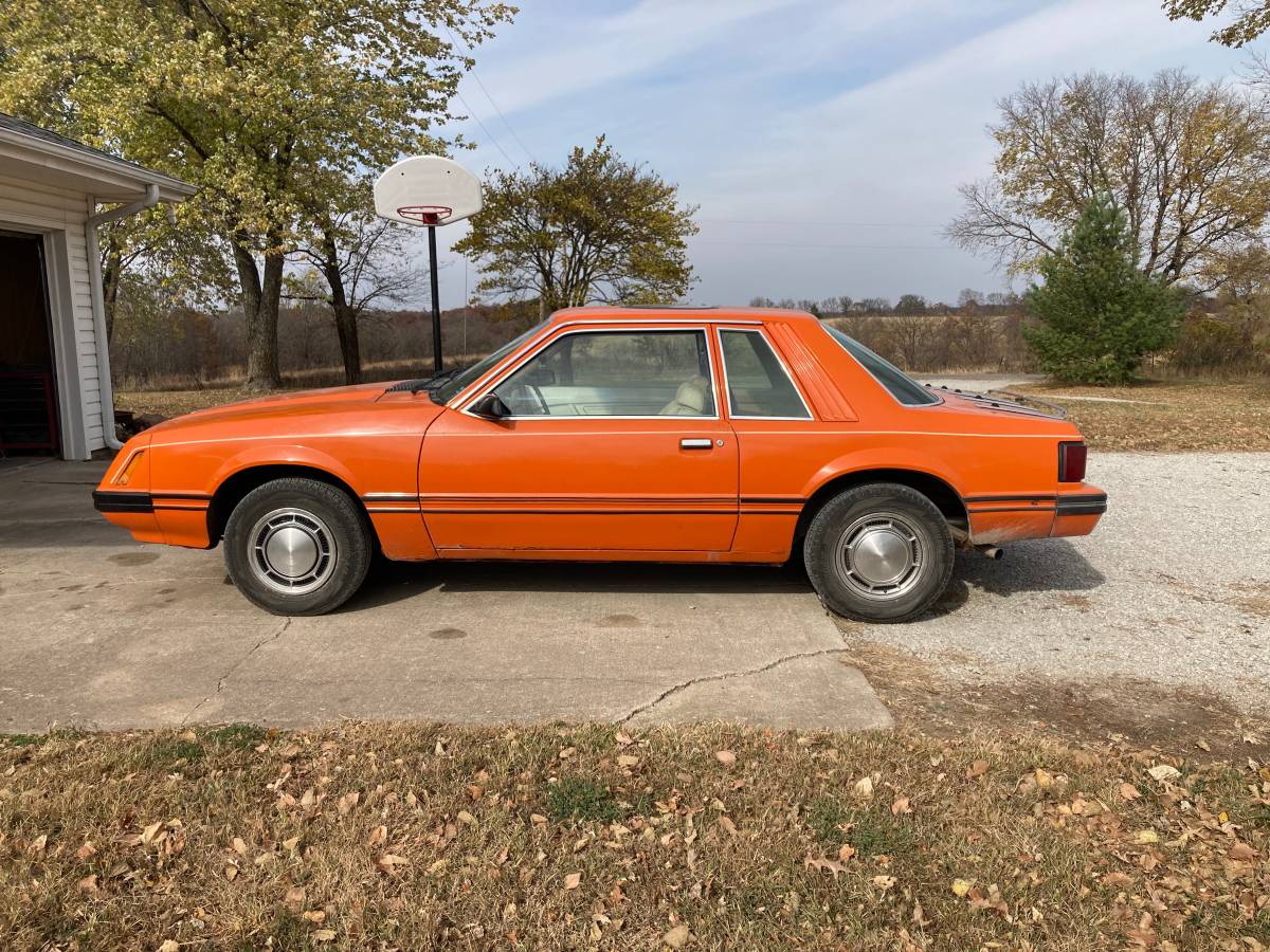 Ford-Mustang-1979