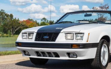 Ford-Mustang-1984-29