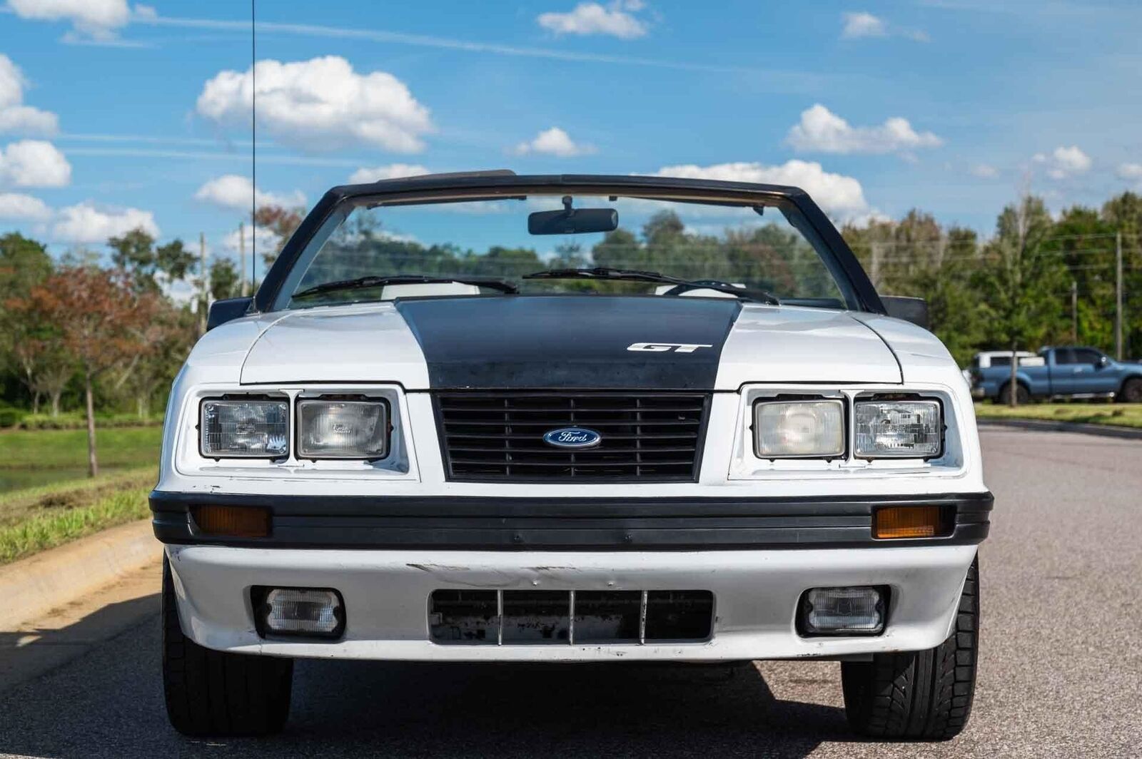 Ford-Mustang-1984-31