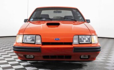 Ford-Mustang-1986-4