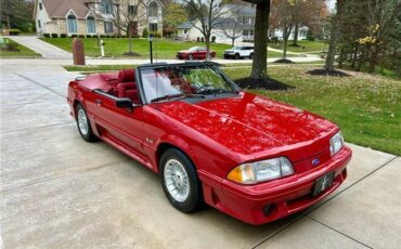 Ford-Mustang-1989-1