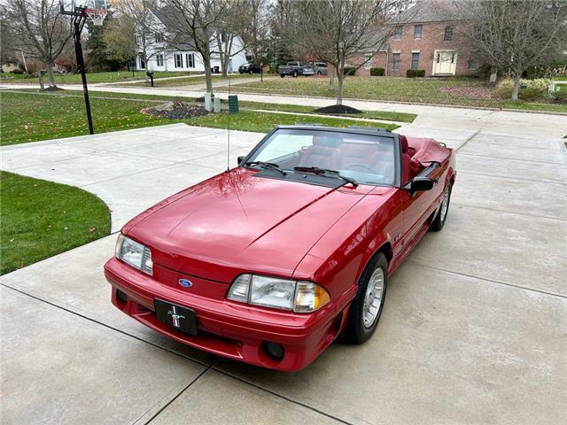 Ford-Mustang-1989-3