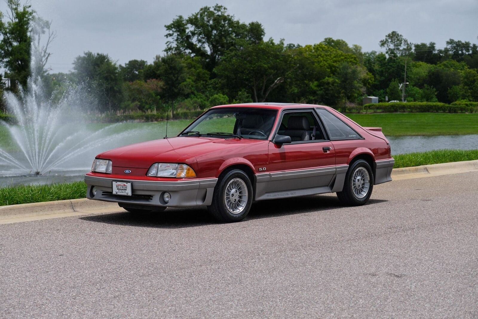 Ford Mustang  1989