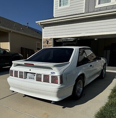 Ford-Mustang-1989-4