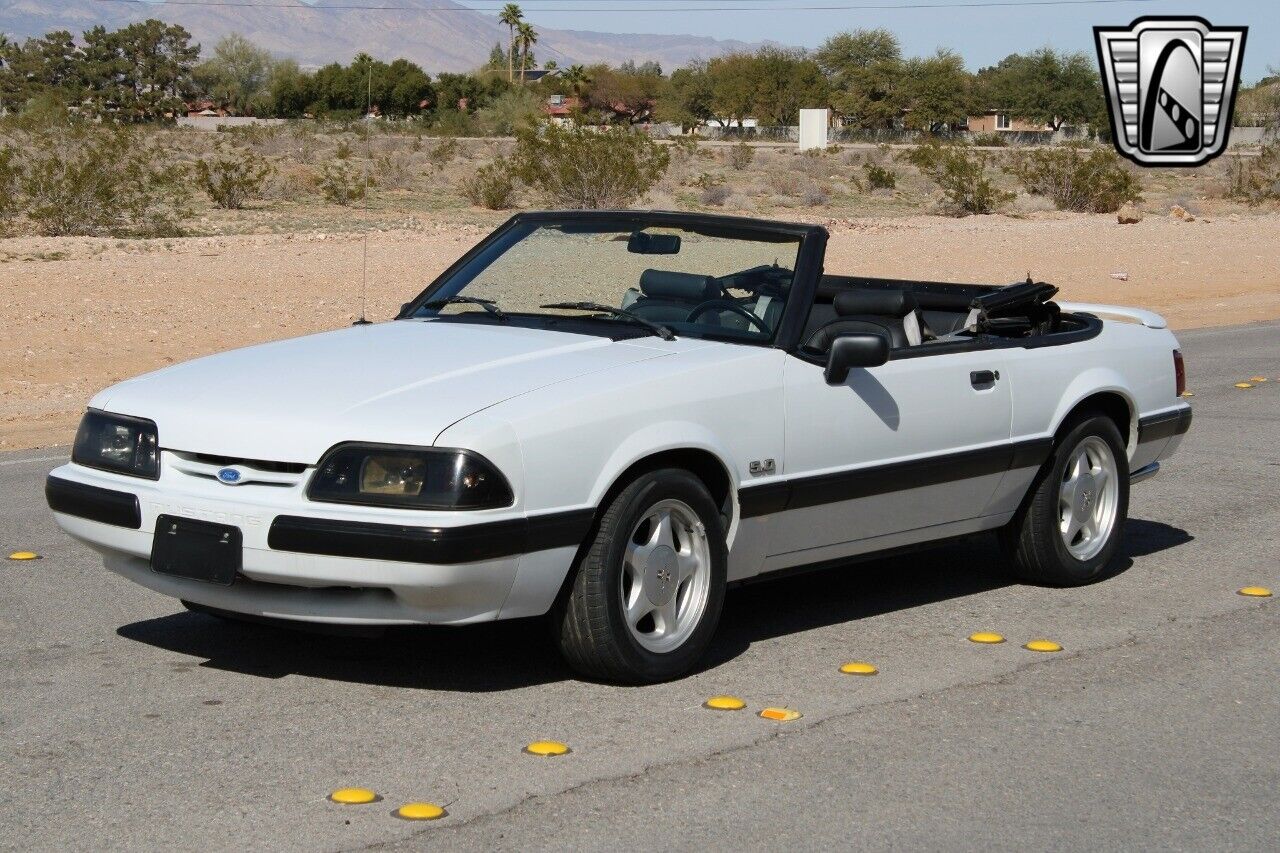 Ford-Mustang-1991-3